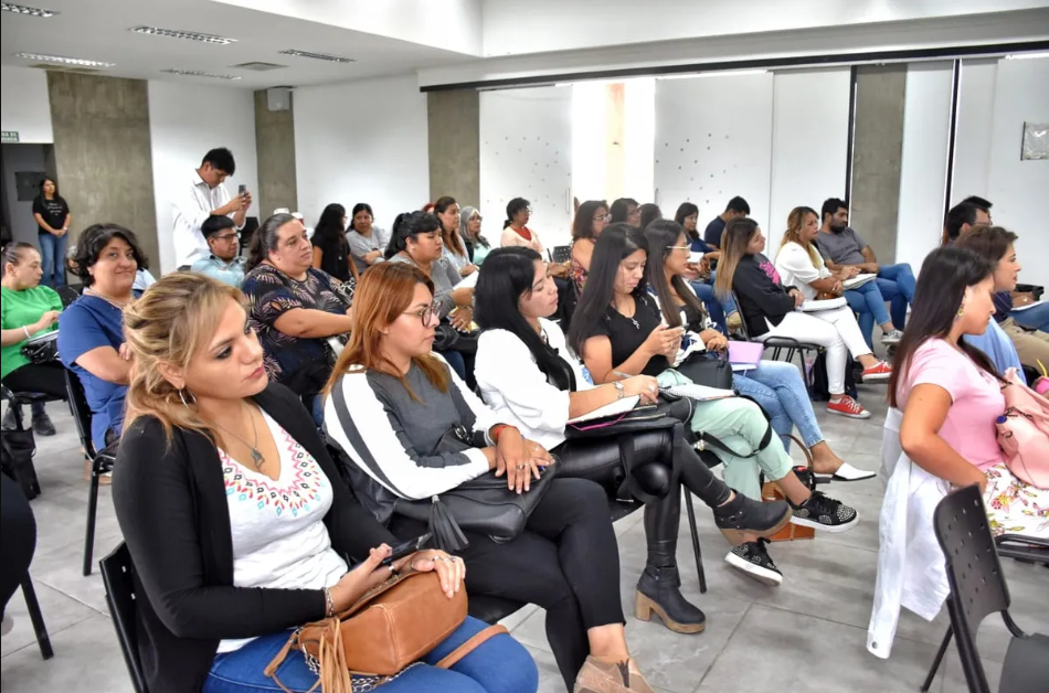 RELAF capacita a profesionales de la Secretaria de Ninez, Adolescencia y Familia